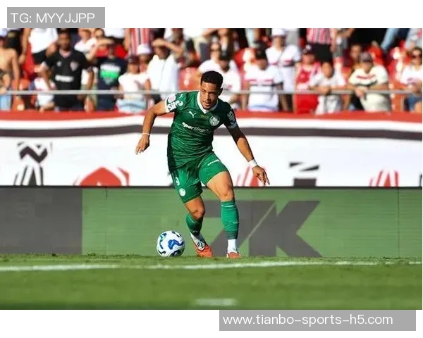 巴媒报道罗克因发布恐同言论被起诉或面临5到10场禁赛处罚 巴媒报道罗克因发布恐同言论被起诉或面临5到10场禁赛处罚